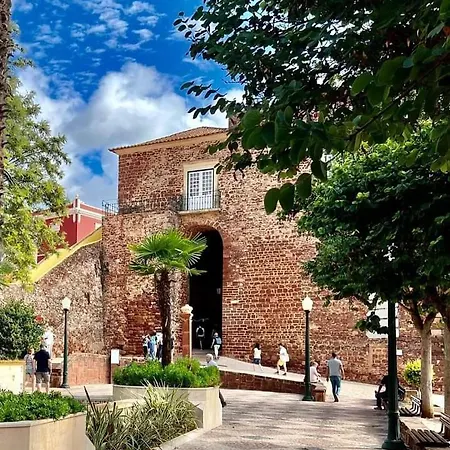 Alegria Villa *