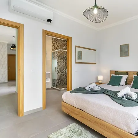 别墅 Alegria 阿尔戈什